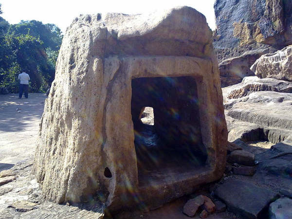 ಚಿಕ್ಕ ಗುಹೆ