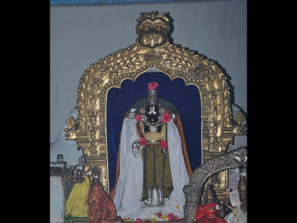 ವೆಂಕಟೇಶ್ವರನ ಸನ್ನಿಧಿ