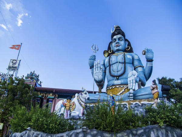 ವಿಷವ ಕುಡಿದ ಲೋಕ ರಕ್ಷಿಸಿದ