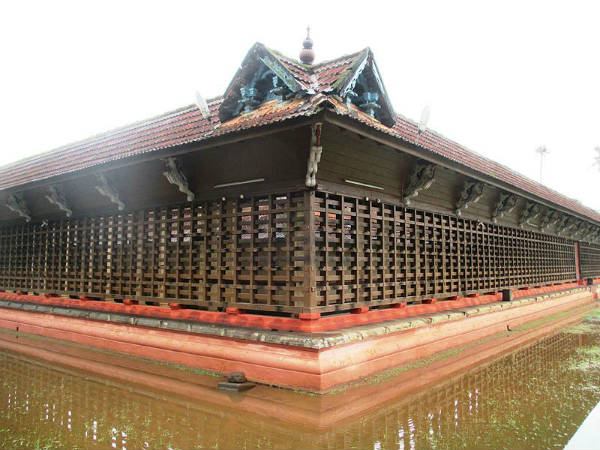 ಆಯಿತು ತಿರುಮುಳಿಕ್ಕುಲಂ