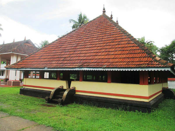 ಜಮೀಂದಾರನ ಪಾತ್ರ