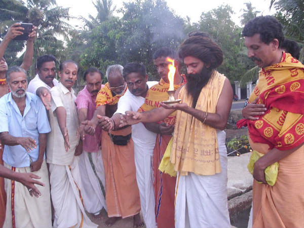 ನಿಮ್ಮಲ್ಲಿ ಅಚ್ಚರಿ ಮೂಡಿಸುವ 4 ದೇವಾಲಯಗಳು! ನಿಮ್ಮಲ್ಲಿ ಅಚ್ಚರಿ ಮೂಡಿಸುವ 4 ದೇವಾಲಯಗಳು!