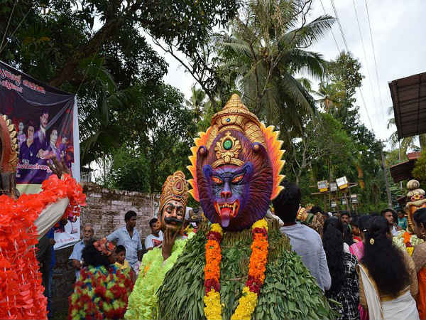 ವಿವಿಧ ತಂಡಗಳು