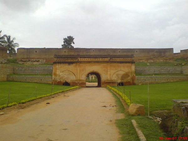 ದೇವನಹಳ್ಳಿ