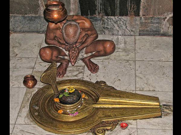 ರಾಮನಿಂದ ನಿರ್ಮಿತ