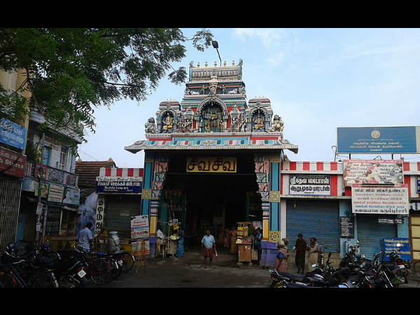 ಪ್ರತಿಷ್ಠಾಪಿಸಿದ