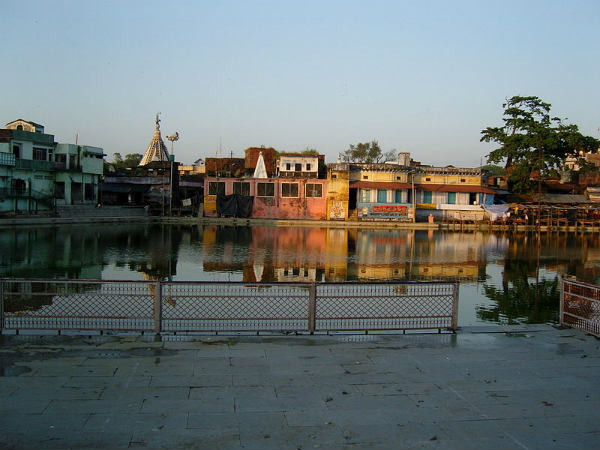 ಉತ್ತರ ಪ್ರದೇಶದ ಇನ್ನೊಂದು ಉತ್ತರ ಪ್ರದೇಶದ ಇನ್ನೊಂದು
