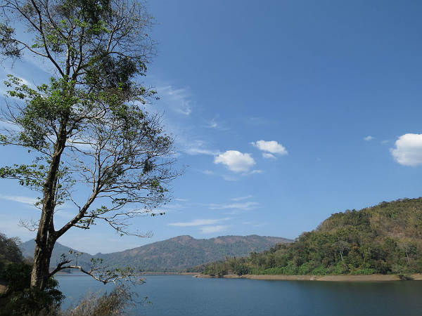 ಹನ್ನೆರಡು ಕಿ.ಮೀ