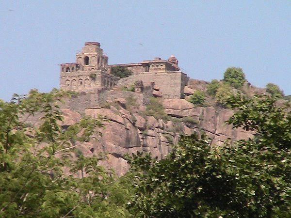 ಬೃಹತ್ ಸೈನ್ಯ