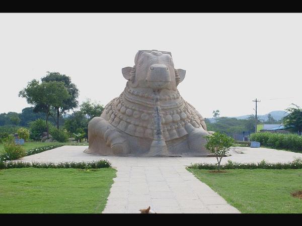 ಹೇಗೆ ನಿಂತಿದೆ?