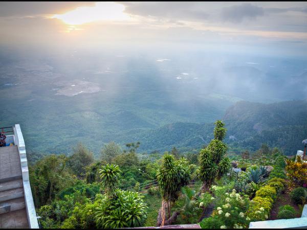 ಭೇಟಿ ನೀಡಿ