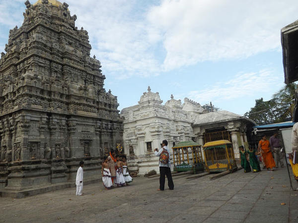 3 ಮುಖ್ಯ ಕೂರ್ಮಾವತಾರ ದೇವಾಲಯಗಳು! 3 ಮುಖ್ಯ ಕೂರ್ಮಾವತಾರ ದೇವಾಲಯಗಳು!