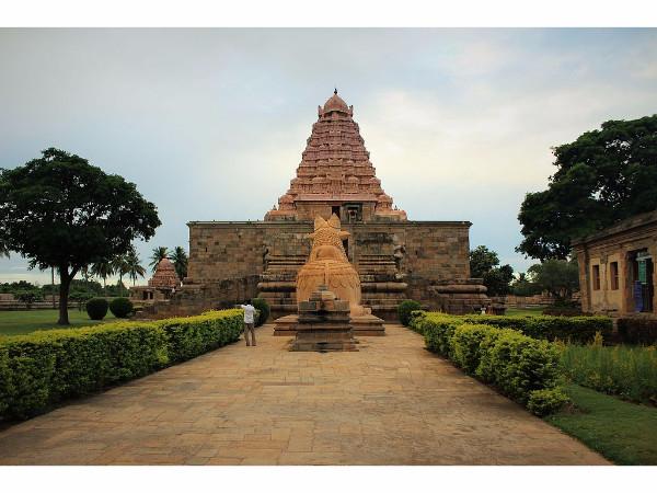 ಚೋಳರಿಂದ ನಿರ್ಮಿಸಲ್ಪಟ್ಟ