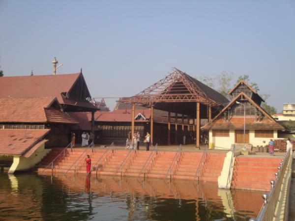 ತೊಟ್ಟಿಲು ಕಟ್ಟುತ್ತಾರೆ