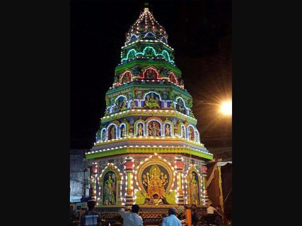 ರೋಮಾಂಚನಗೊಳಿಸುವ ಸಾಗರ ಮಾರಿಕಾಂಬಾ ದೇವಿ ಜಾತ್ರೆ ರೋಮಾಂಚನಗೊಳಿಸುವ ಸಾಗರ ಮಾರಿಕಾಂಬಾ ದೇವಿ ಜಾತ್ರೆ