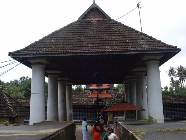ತಿರುವಂಚಿಕುಲಂ ಶಿವ ದೇವಾಲಯ ತಿರುವಂಚಿಕುಲಂ ಶಿವ ದೇವಾಲಯ