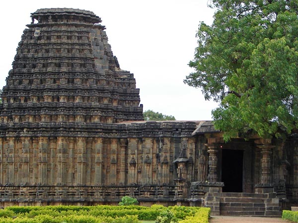 ದಂಬಾಲ ದೇಗುಲ