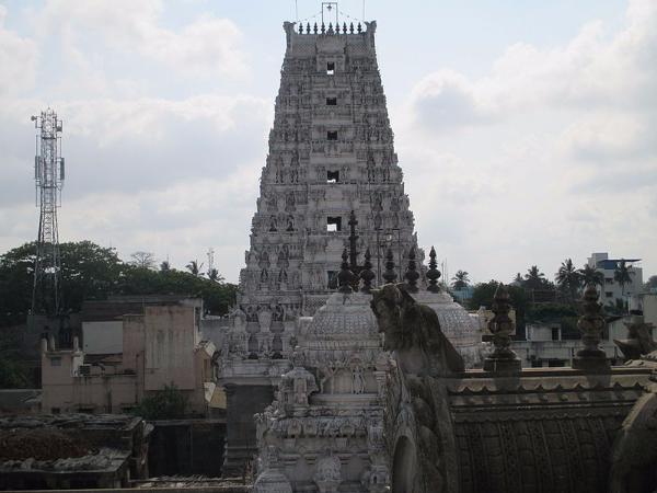 ವಿಶೇಷ ಹೆಸರು