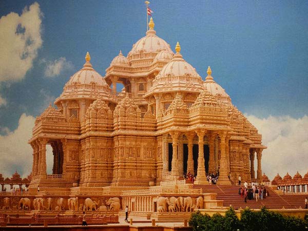 ಅಕ್ಷರಧಾಮ ಮೆಟ್ರೋ ಸ್ಟೇಷನ್