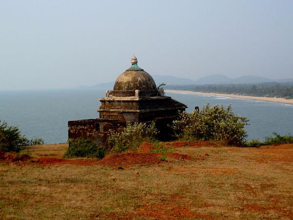 ಮೂರು ವಿಭಾಗಗಳಲ್ಲಿ