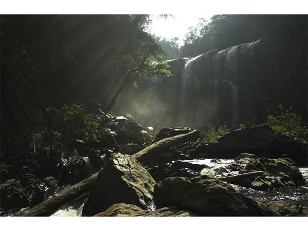 Stunning Sathodi Waterfalls Stunning Sathodi Waterfalls