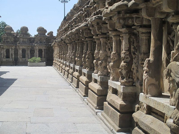 ಒಳಾಂಗಣದ ವಿಶೇಷ
