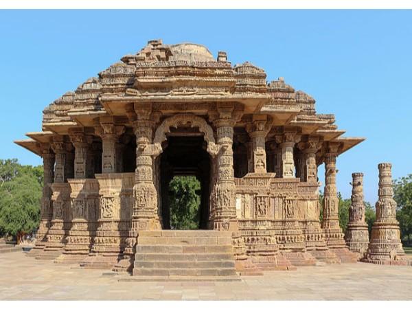 2.ಸೋಲಂಕಿ