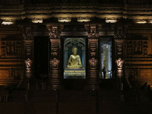 2.ವಿಶ್ವದ ಅತಿದೊಡ್ಡ ಹಿಂದು ದೇವಾಲಯ