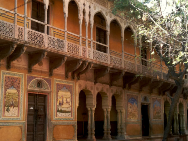 ಮಾನ್ ಮ೦ದಿರ್