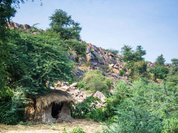 ಸ೦ಕಾರಿ ಖೋರ್ (Sankaari Khor)