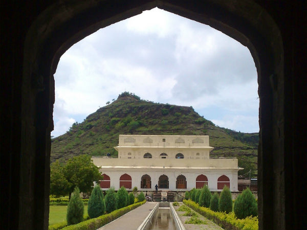 ಔರಂಗಬಾದ್ ಔರಂಗಬಾದ್
