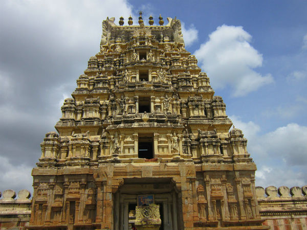 ಮಾರ್ಗಗಳು: