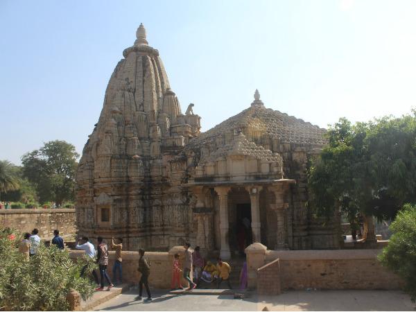 ಅಕ್ಬರ್