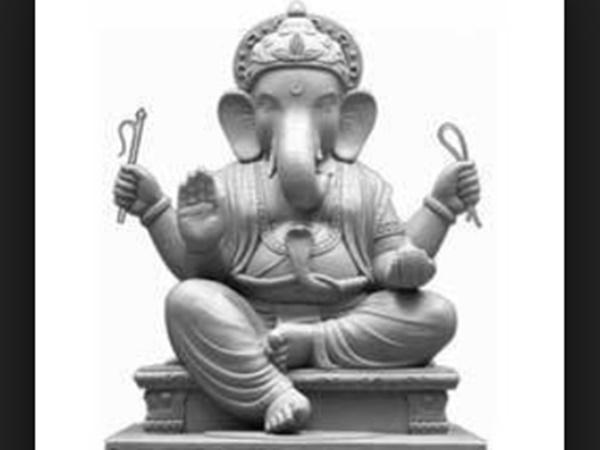 ತಲೆ ಭಾಗದಿಂದ