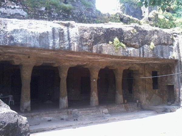 ಮಂಡಪೇಶ್ವರ ಗುಹೆ
