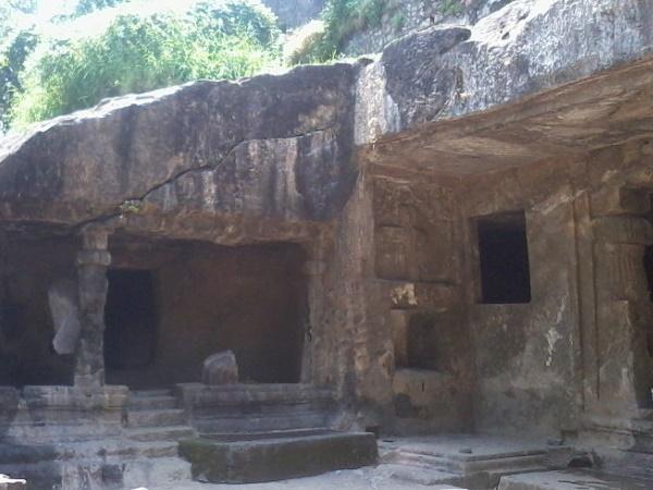 ಮಂಡಪೇಶ್ವರ ಗುಹೆ