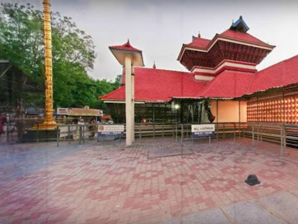 ಚೆಕ್ಕುವ ತುಕಾವಲ್ ದೇವಾಲಯ (ಕೇರಳ)