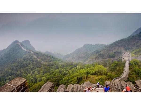 ಎರಡು ಸುಂದರವಾದ ಮಹಲ್ಗಳು