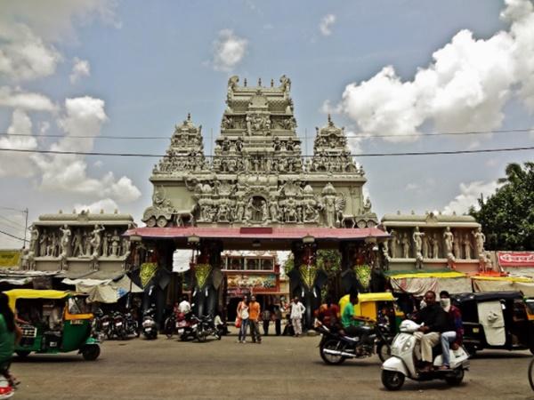 ಅನ್ನಪೂರ್ಣ ದೇವಾಲಯ, ಇಂಡೋರ್