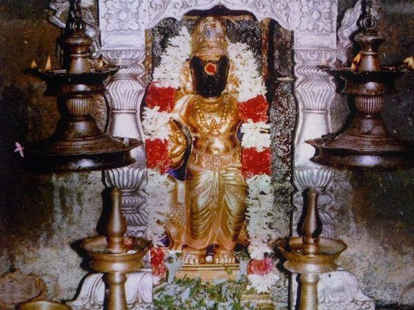 ತಿರುನಲ್ಲಾರ್ನ ಶನೇಶ್ವರ ದೇವಾಲಯ