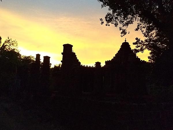 ಡೈವ್ಯಾಗರ್ ನಲ್ಲಿರುವ ದೇವಸ್ಥಾನಗಳು