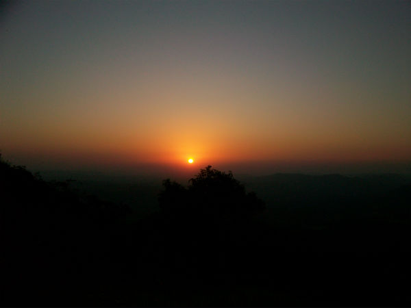 ಗಾ೦ಧಿ ಶಿಖಾರ್