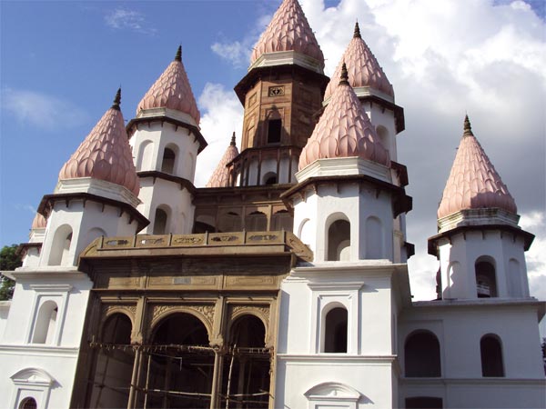 ಹ೦ಗ್ಶೇಶ್ವರಿ ದೇವಸ್ಥಾನ (Hangsheshwari Temple)