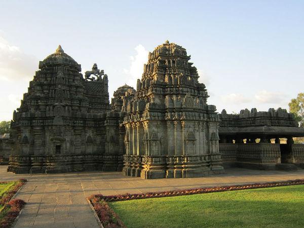 ಕೇದಾರೇಶ್ವರ ದೇವಾಲಯ