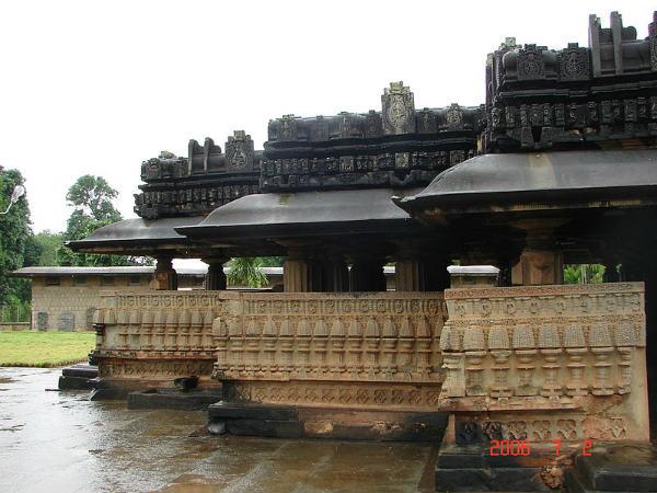 ಕೇದಾರೇಶ್ವರ ದೇವಾಲಯ