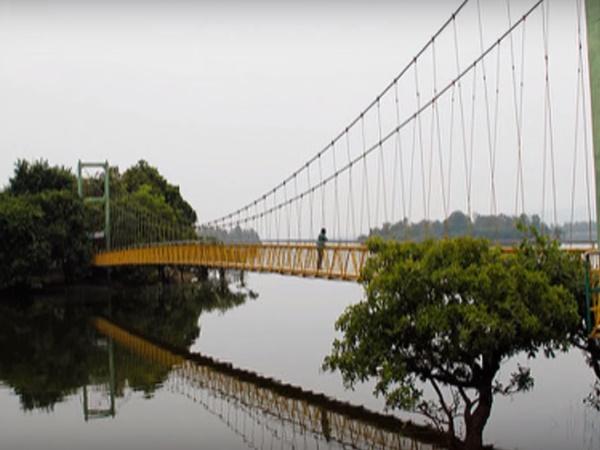 ಆ ಕೊಳದ ನೀರು ಏನಾಗುತ್ತದೆ?