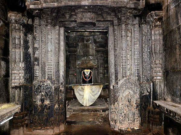 ಹೊಯ್ಸಳೇಶ್ವರ ದೇವಾಲಯ