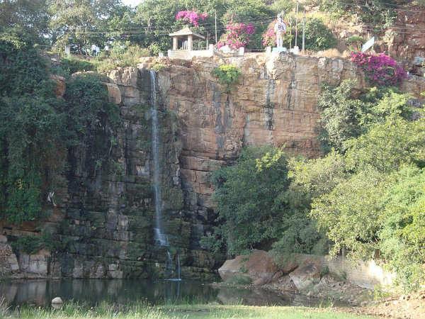 ಸೊಗಲ್ ಜಲಪಾತ