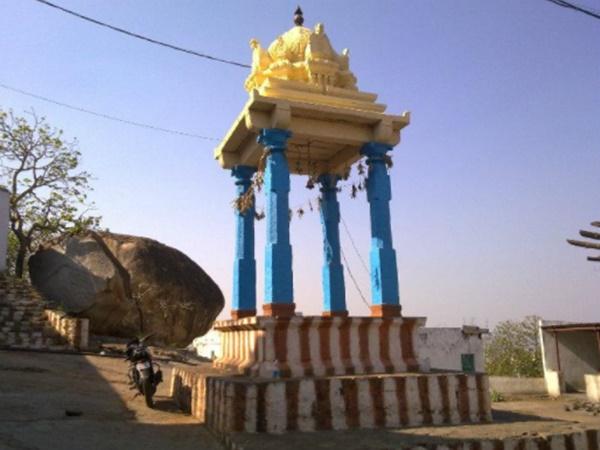 ಸ್ಥಳೀಯ ಕಥೆಯ ಪ್ರಕಾರ
