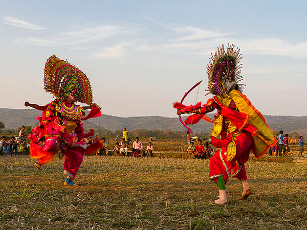 ಛೌ ಉತ್ಸವ